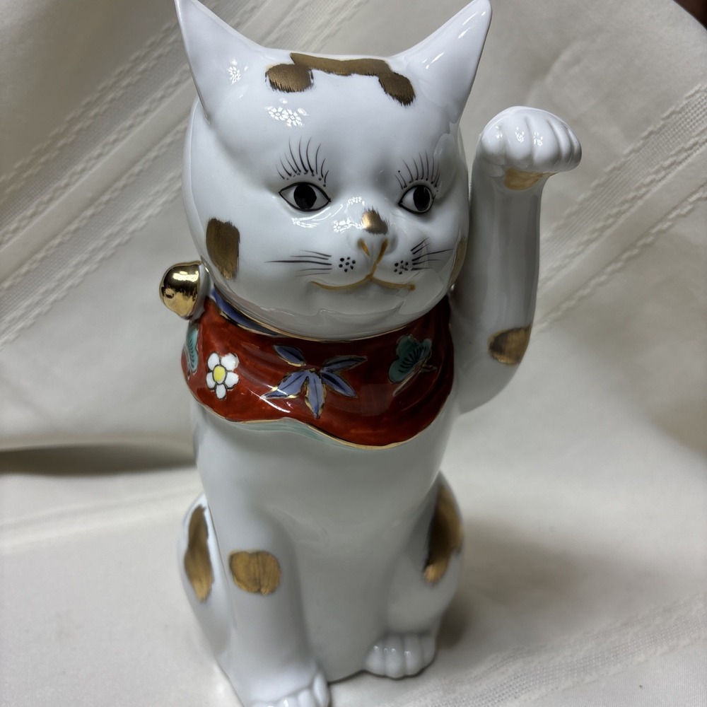 Vintage 1970s Horchow Collection Japan Maneki Neko Cat Kutani Porcelain SIGNED